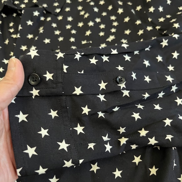 The Kooples Star Print Regular Fit Long Sleeve Button Down Woven Shirt sz M NWT - Picture 7 of 14